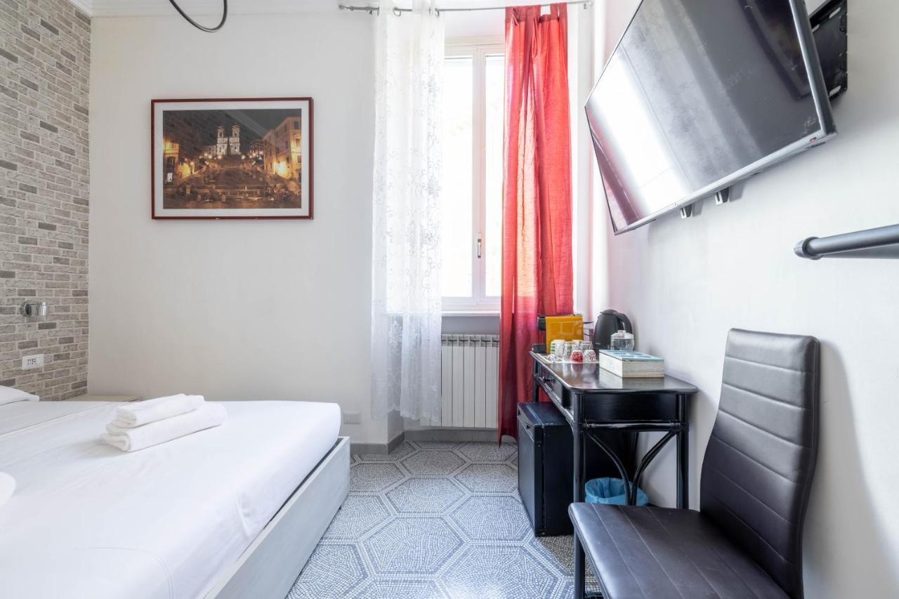 Vg Piazza Navona 5 Stelle Montecitorio Room Řím Exteriér fotografie