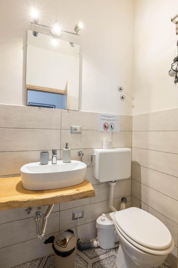 Vg Piazza Navona 5 Stelle Montecitorio Room Řím Exteriér fotografie